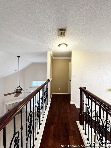 Image 31 of 50 For 21427 Bubbling