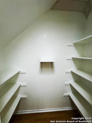 Image 42 of 50 For 21427 Bubbling