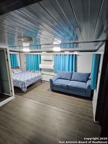 Listing photo id 22 for 9084 Fm 1283