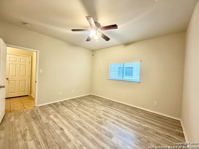 Image 12 of 50 For 25223 Hideout Falls