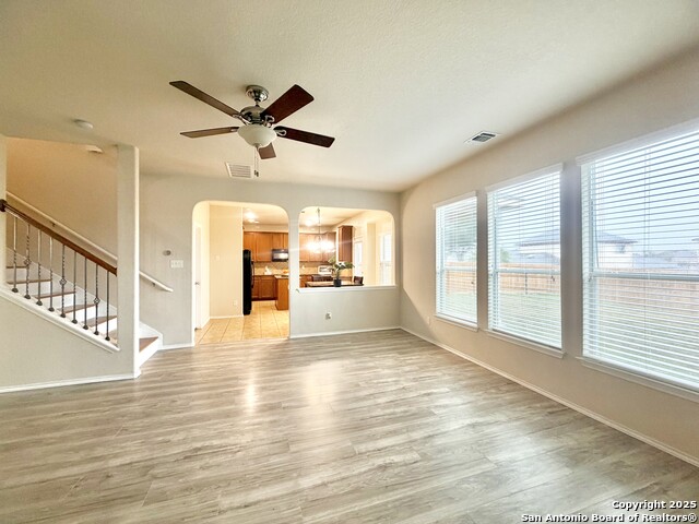 Image 17 of 50 For 25223 Hideout Falls