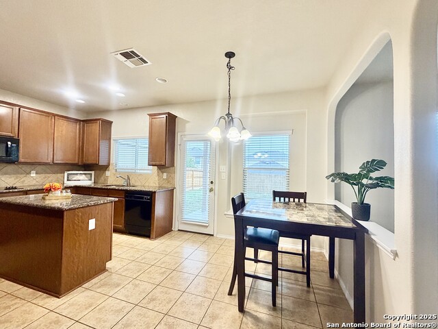 Image 21 of 50 For 25223 Hideout Falls