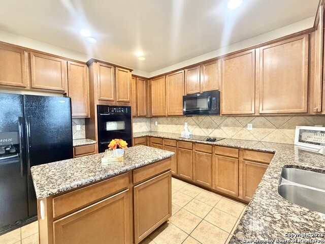 Image 24 of 50 For 25223 Hideout Falls