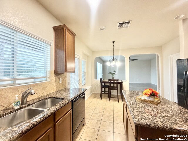 Image 27 of 50 For 25223 Hideout Falls