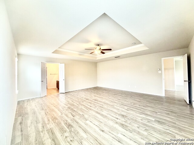 Image 35 of 50 For 25223 Hideout Falls