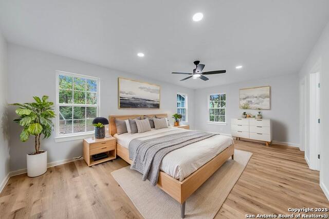 Image 19 of 28 For 215 Cunningham Ave.