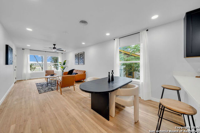 Image 9 of 28 For 215 Cunningham Ave.