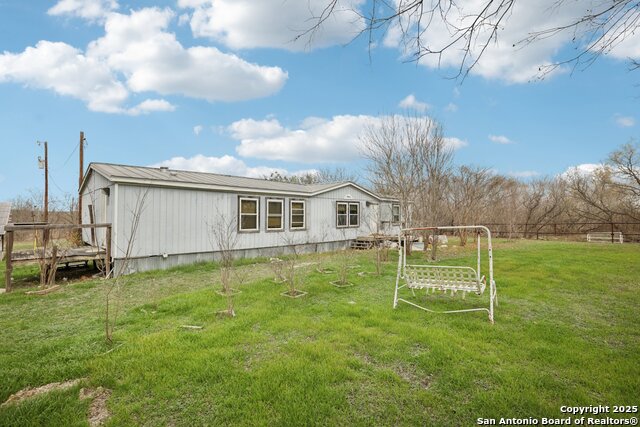 Listing photo id 8 for 10701 Fm 1625