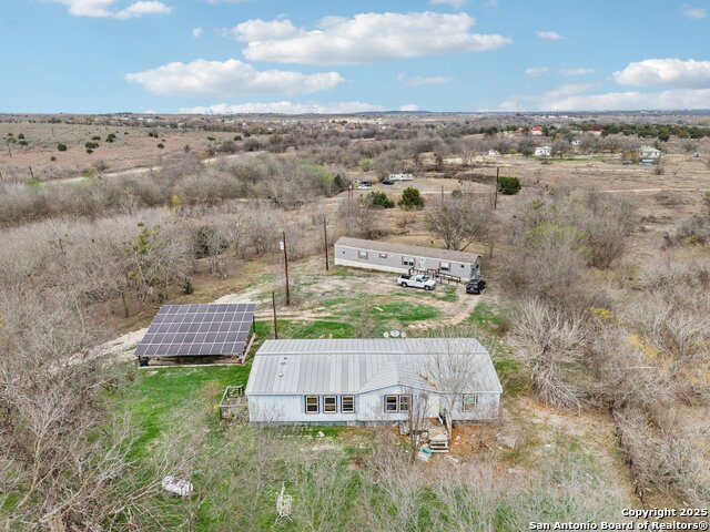 Listing photo id 15 for 10701 Fm 1625