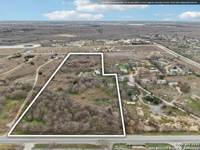 Listing photo id 41 for 10701 Fm 1625