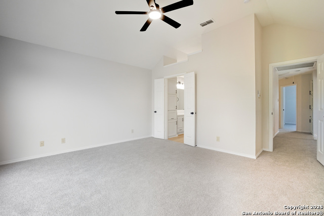 Image 15 of 22 For 5886 Spring Sq