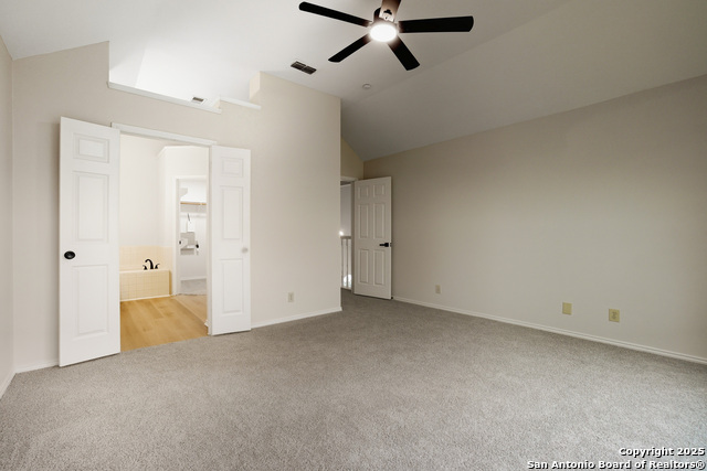 Image 16 of 22 For 5886 Spring Sq