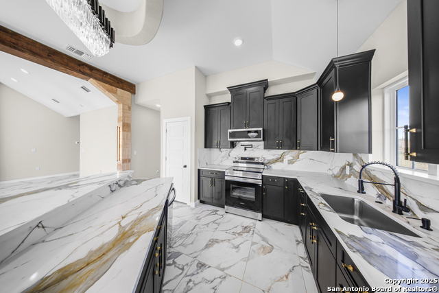 Image 8 of 21 For 165 Flor Del Sol