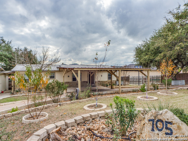 Details for 705 Walnut Way, Boerne, TX 78006