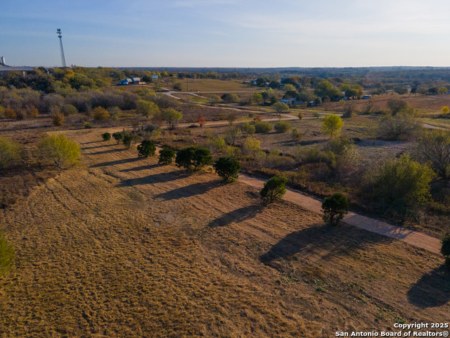 Image 21 of 26 For 250 Spur Trl