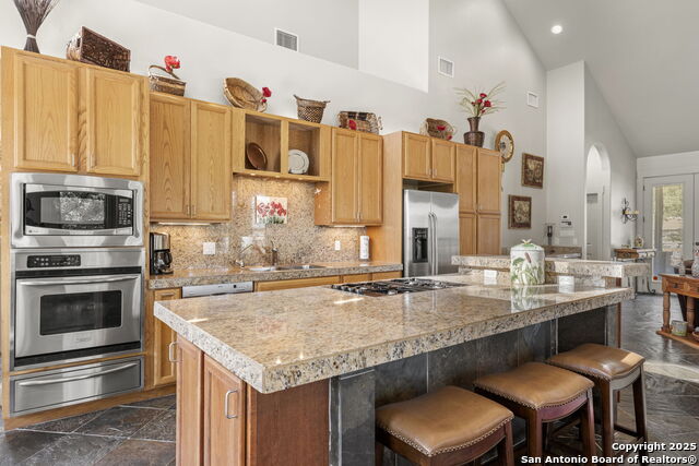 Listing photo id 34 for 131 Bootlegger Ln N