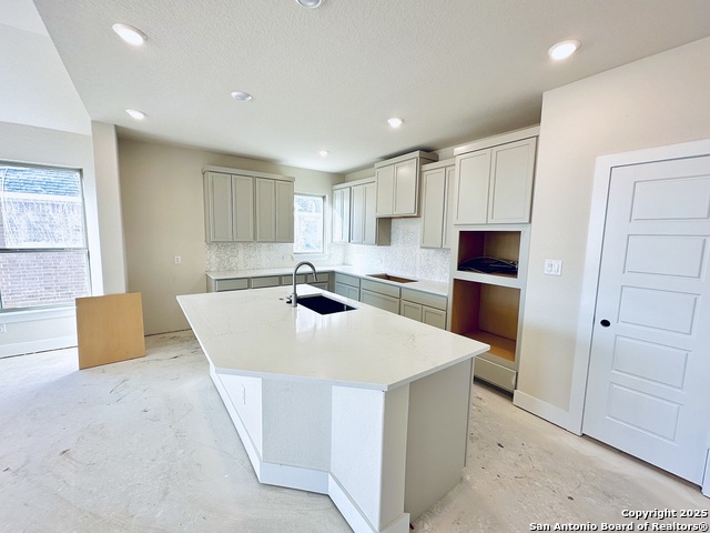 Image 10 of 25 For 191 Desert Bloom