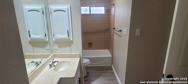 Image 8 of 28 For 14135 Woodstream