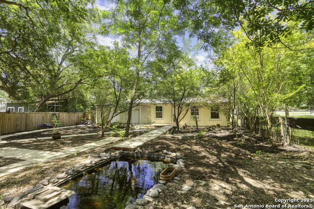 Image 18 of 19 For 18218 Scenic Loop