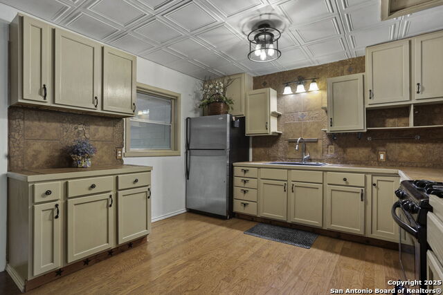 Image 6 of 19 For 18218 Scenic Loop