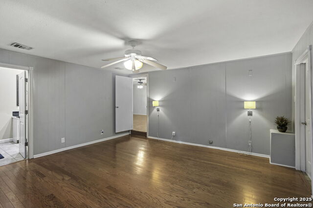 Image 9 of 19 For 18218 Scenic Loop