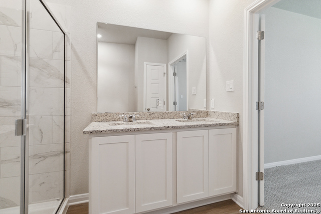 Image 17 of 26 For 330 Nespral Dr