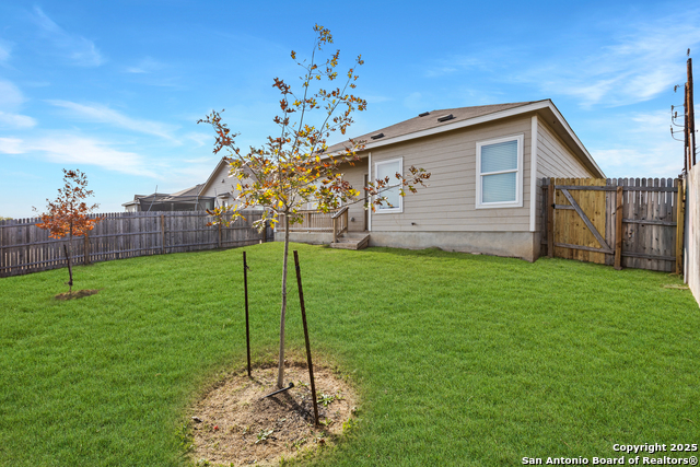 Image 25 of 41 For 6226 Fallow