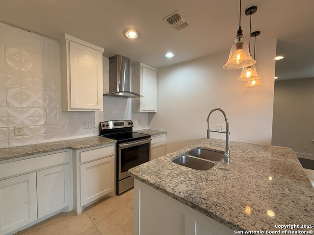 Image 21 of 25 For 2811 Woodbury 301