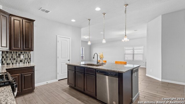 Image 10 of 27 For 3210 Roan St