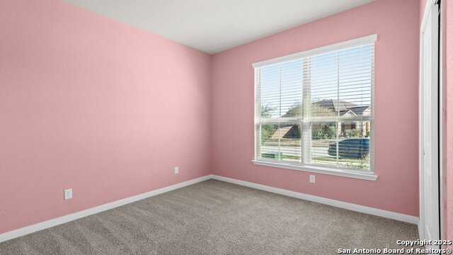 Image 17 of 27 For 3210 Roan St