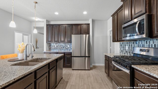 Image 9 of 27 For 3210 Roan St