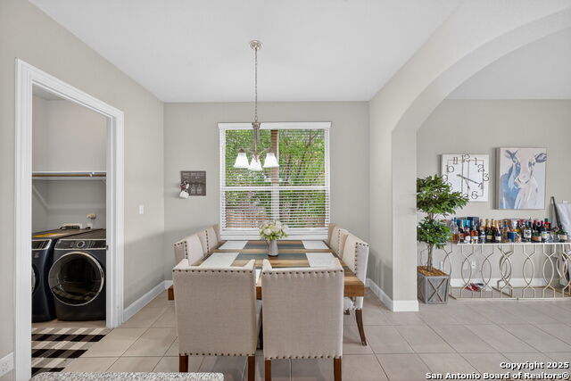 Image 10 of 43 For 5911 Cecilyann