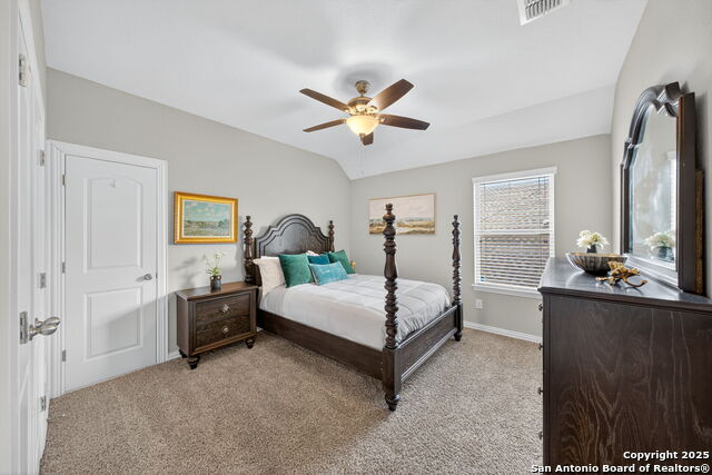 Image 19 of 43 For 5911 Cecilyann