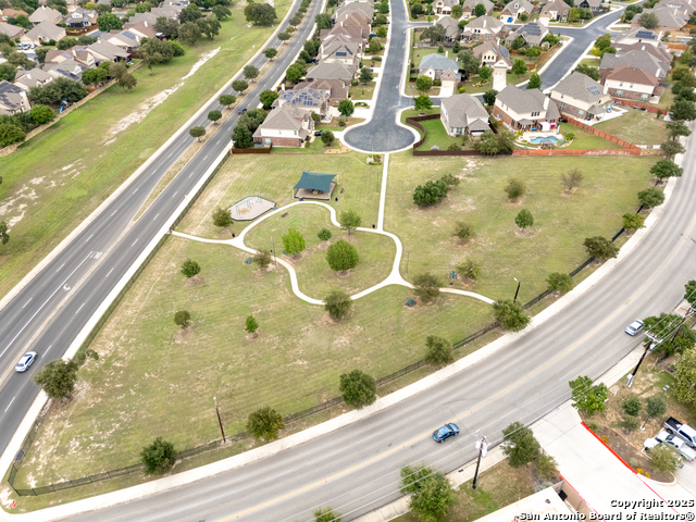 Image 40 of 43 For 5911 Cecilyann