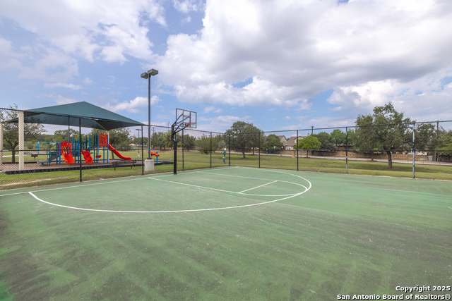 Image 42 of 43 For 5911 Cecilyann