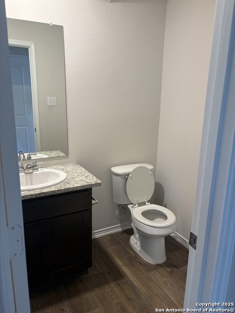 Image 10 of 21 For 6506 Baroque Ter