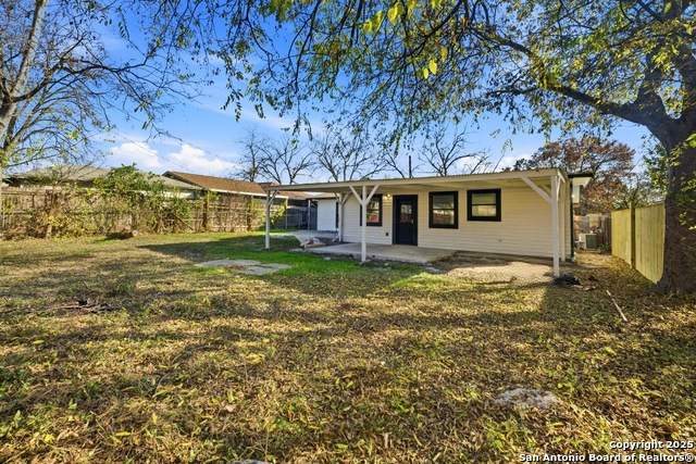 Image 17 of 26 For 1031 Thorain