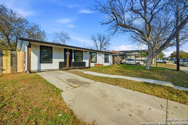 Image 3 of 26 For 1031 Thorain