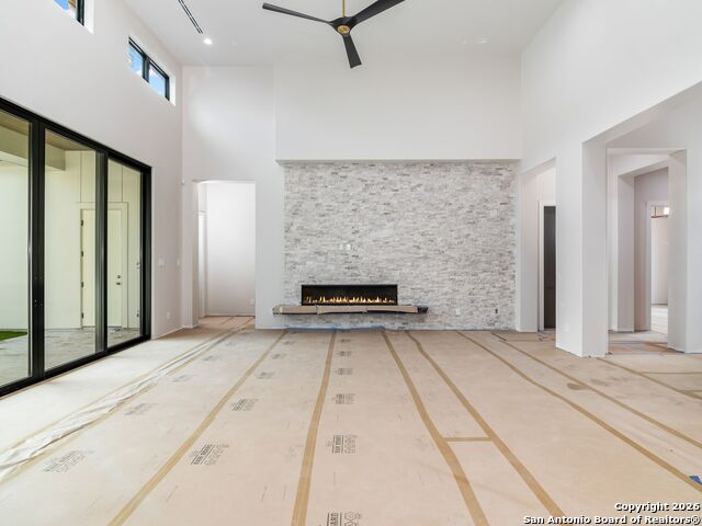 Listing photo id 9 for 71 Via Aragon