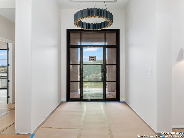 Listing photo id 1 for 71 Via Aragon