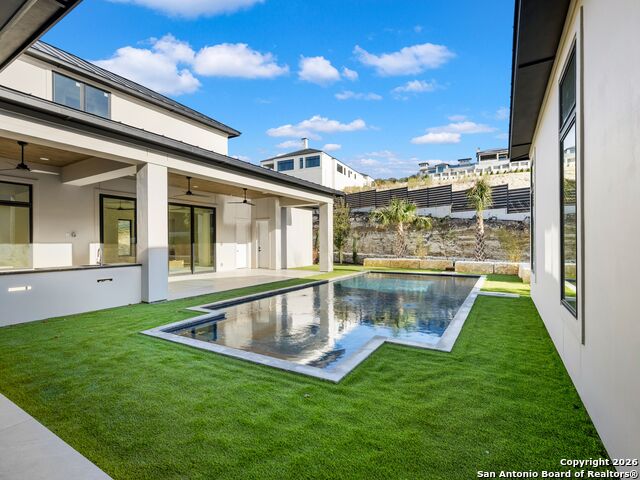 Listing photo id 34 for 71 Via Aragon