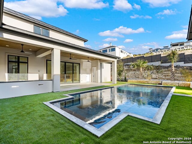 Listing photo id 35 for 71 Via Aragon