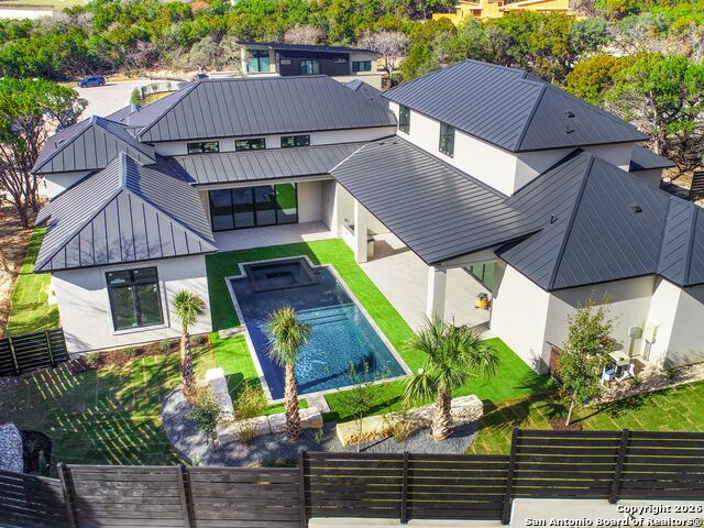 Listing photo id 40 for 71 Via Aragon