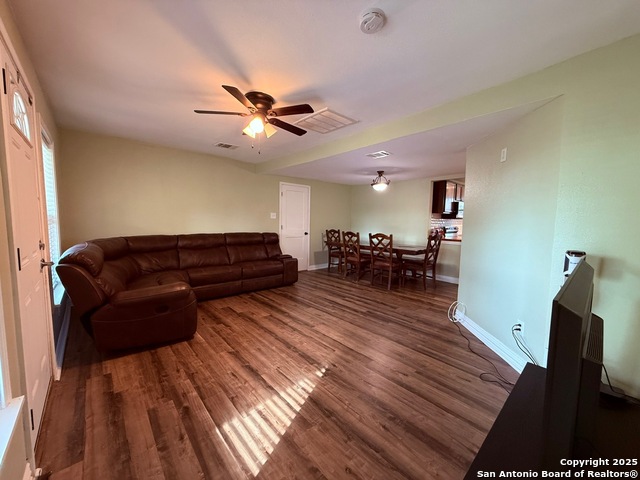 Image 22 of 28 For 1310 South 4th