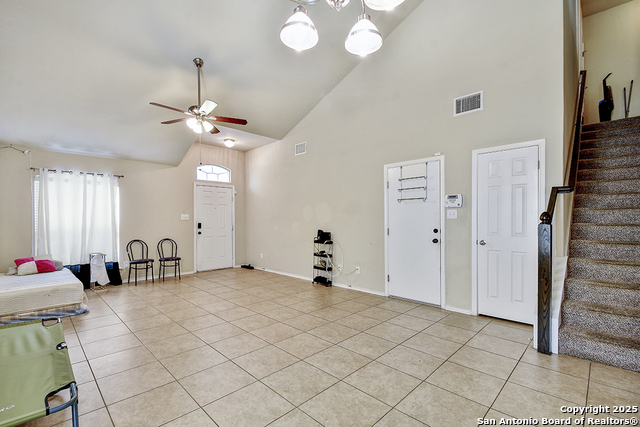 Image 4 of 23 For 12207 Hamlin