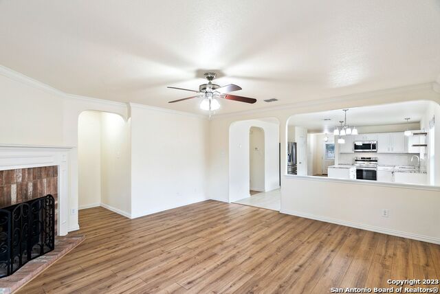 Image 15 of 32 For 911 Rustic Cactus