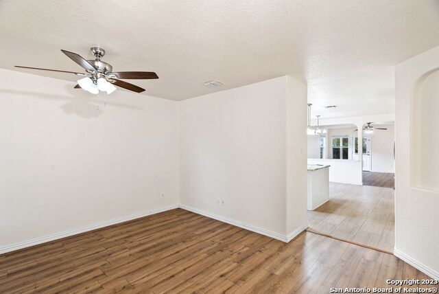 Image 4 of 32 For 911 Rustic Cactus