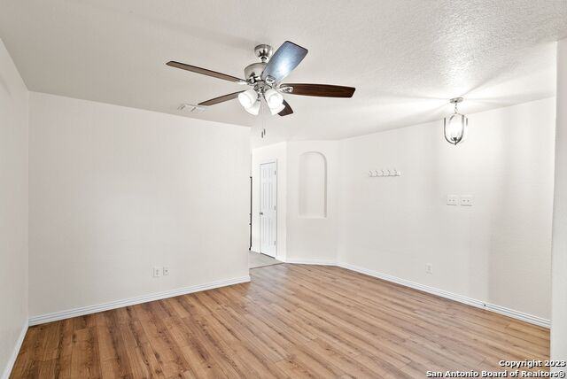 Image 6 of 32 For 911 Rustic Cactus