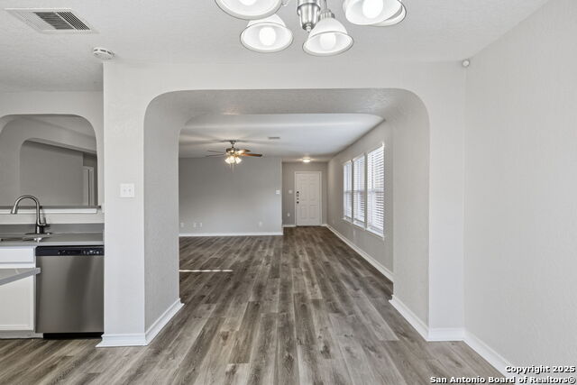 Image 2 of 31 For 1231 Range Finder