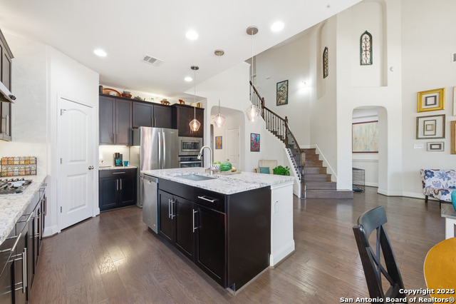 Image 10 of 29 For 10711 Ysamy Way